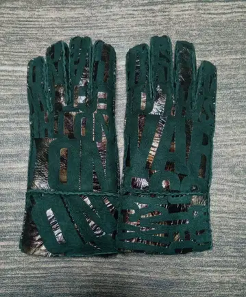 다크 그린 가죽 중 보아 장갑 새상품급 멋스러운 광택 페인트