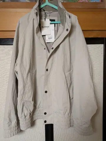 바버 트랜스포트 샤워프루프 블루종 새상품 라이트 베이지 40