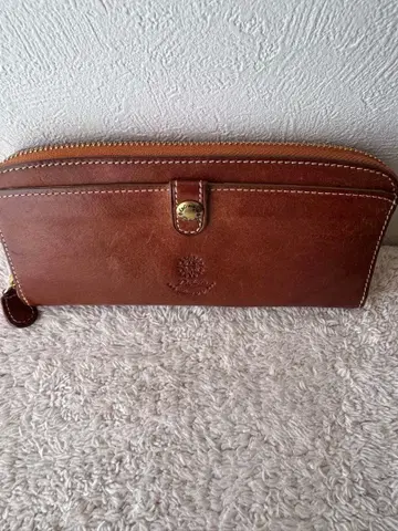 Dakota 가죽 장지갑 브라운