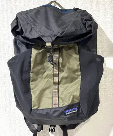 파타고니아 백팩 49045 울트라 라이트 블랙홀 팩