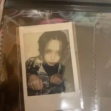 0.1g의 오산 마사키 다이스케의 폴라로이드