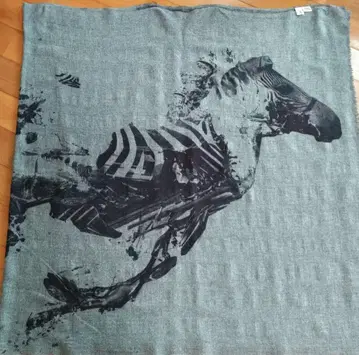 세니논 제브라 패턴 아트 프린트 대형 스톨