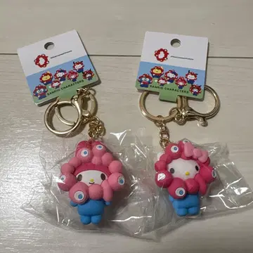 산리오 미야쿠미야쿠 변신 입체 키링 키티 마이멜로디