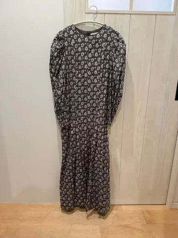 [새상품급] 누키테파 롱 원피스