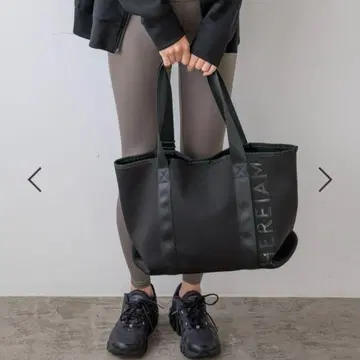 새상품급 [ HEREIAM ] 스포티 W 로고 토트 파우치 포함