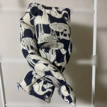 미나 페르호넨 라이프 퍼즐 다운 머플러