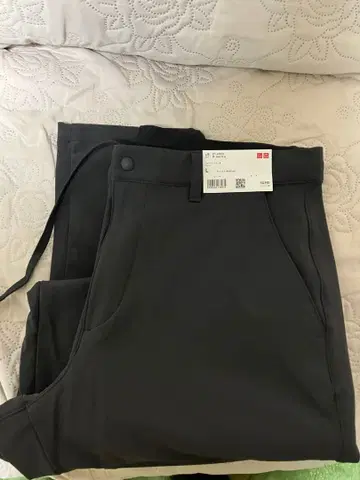 UNIQLO 새상품 웜 스트레치 팬츠