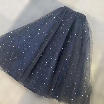 스팽글 장식 블랙 플레어 롱 스커트