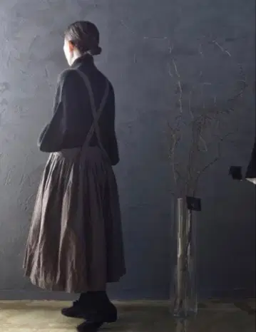 Veritecoeur VC1789 서스펜더 스커트