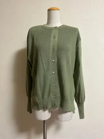 vin 이소재 가디건 미사용 새상품