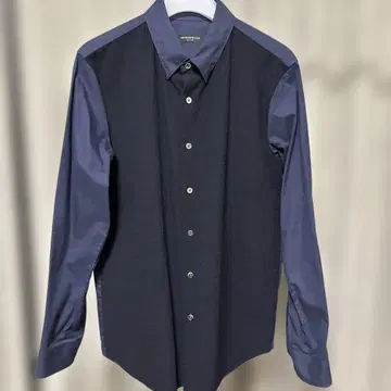 투모로우랜드 셔츠