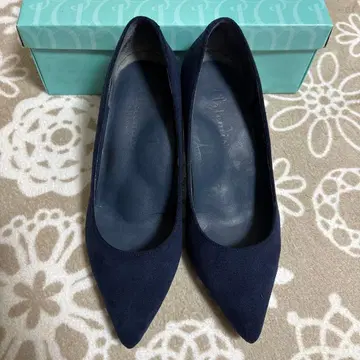 아르테미스 바이 다이애나 스웨이드 펌프스 네이비