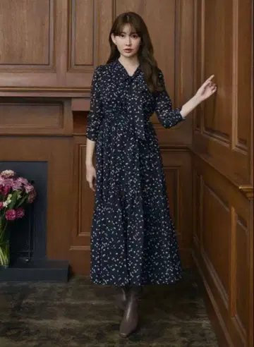 herlipto Autumn Floral Chiffon Dress