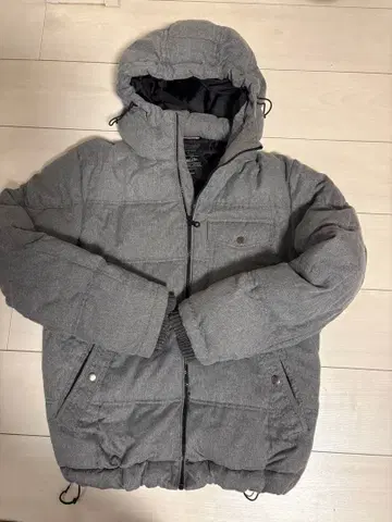 남성용 다운 자켓 M 사이즈