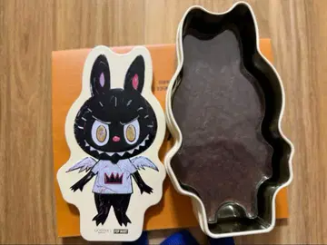 러브브 POPMART x GODIVA 콜라보 캔 초콜릿 1개 포함