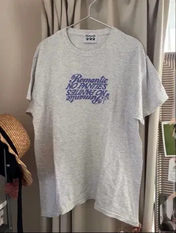 T셔츠 no panties 그레이