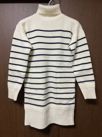 Nigel Caurbon 사이즈 6 니트 원피스