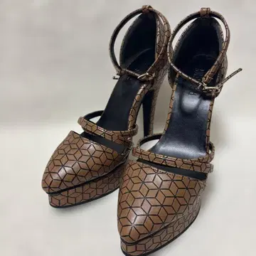 미사용 새상품 리젝시 하이힐 2라인 펌프스 힐 13cm