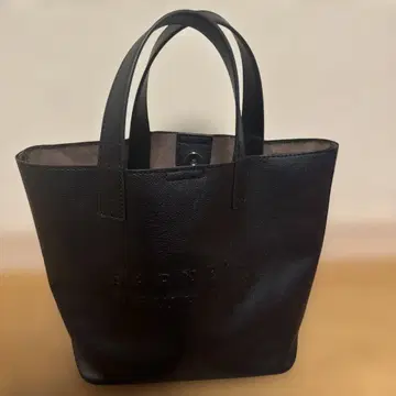 BARNEYS NEW YORK 블랙 토트백