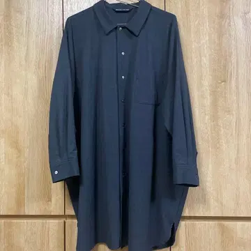 미즈이로 인드 셔츠