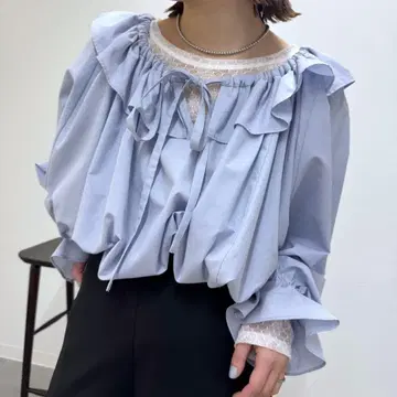 [ mystic ] 리본 볼륨 블라우스