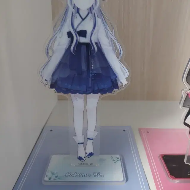 스텔라이브 한복 아크릴 스탠드 아오쿠모 린