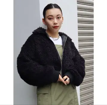 EVRIS 숏 인조 모피 블루종