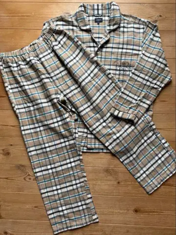 두꺼운 기모 코튼 뉴요커 테일러드 파자마 세트