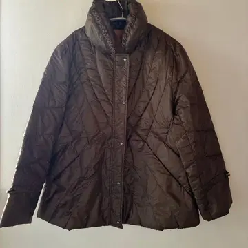브라운 퀼팅 다운 자켓
