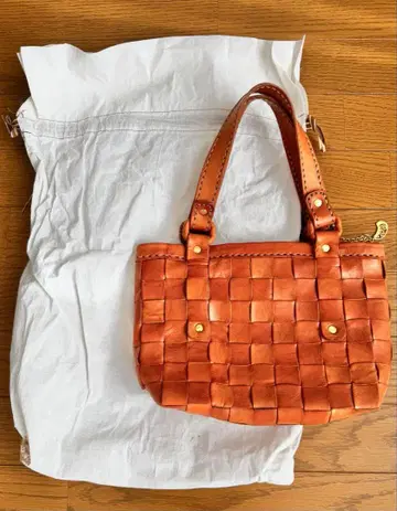 robita 로비타 천연 가죽 뜨개질 가죽 메쉬 백 카멜 S 중고