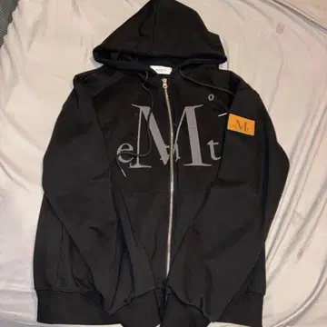 eMt 풀 집업 블랙 후드티
