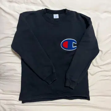 Champion 블랙 맨투맨