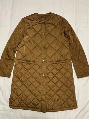 23구 타프타 퀼팅 코트 사이즈 M