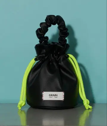 [ GRAIN ] 개더 핸들 복조리 라운드 백