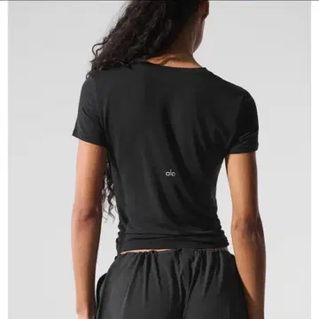 alo yoga 올 데이 반팔 티셔츠