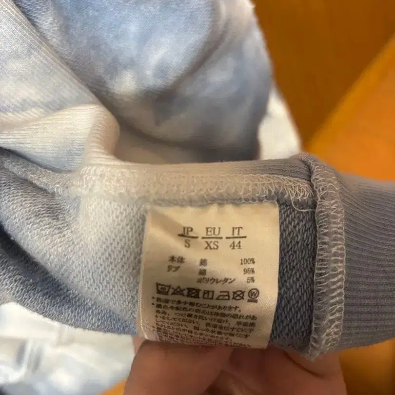 4번째 상품 이미지