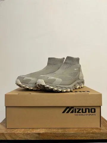 nonnative x Mizuno GORE-TEX 초대 퍼스트 컬러