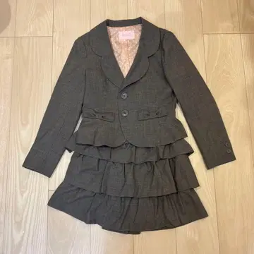 MILK 그레이 프릴 스커트 수트