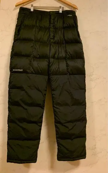 새상품급 몽벨 라이트 알파인 다운 팬츠 800 아웃도어 블랙 M