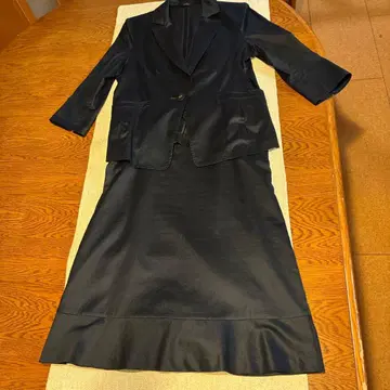 modify 네이비 스커트 셋업