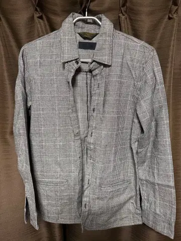 TRIBE 체크 무늬 긴팔 셔츠