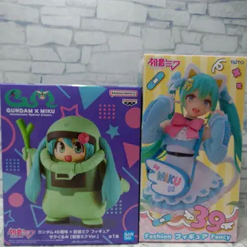 건담 x 하츠네 미쿠 피규어 2개 세트
