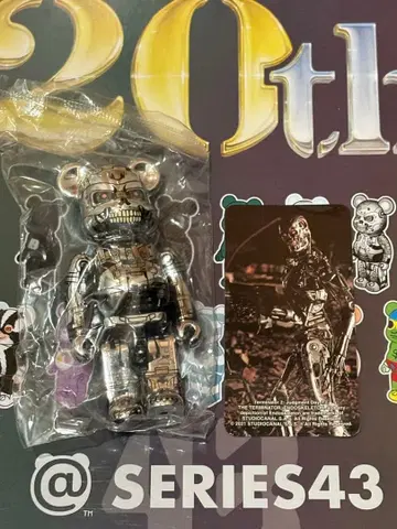 베어브릭 43 SF 터미네이터 2 TERMINATOR