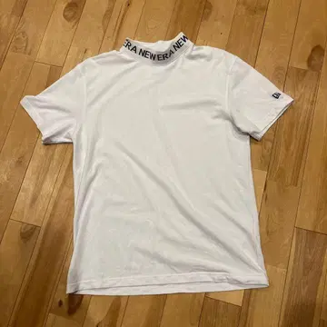 NEW ERA / 뉴에라 골프 흡한속건 미들넥 반팔 T셔츠 M