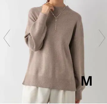 새상품 글로벌 워크 멜티 니트 M 스탠드 슬릿