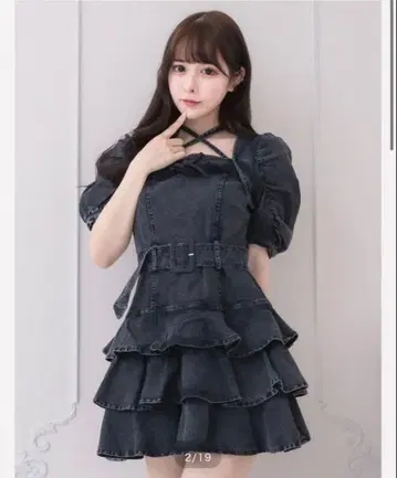 pium 티어드 프릴 미니 원피스