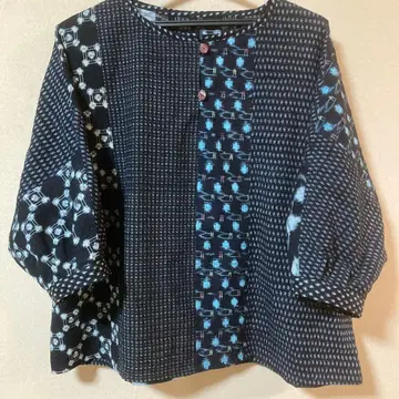 면 무늬에서 리메이크한 돌먼 슬리브 블라우스 L 사이즈