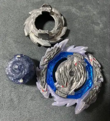 길티 롱기누스 베이블레이드 버스트 타카라토미