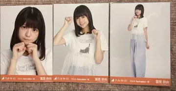 노기자카46 5기생 토미사토 리나 프릴 T셔츠 3종 컴프