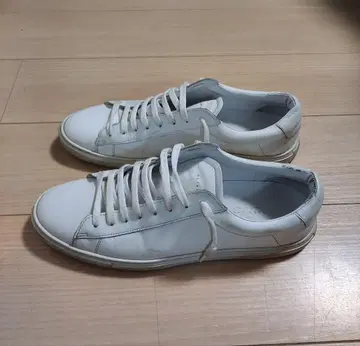 OLIVER CABALL 화이트 가죽 레이스업 스니커즈 44